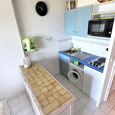 Appartement Six-fours-les-plages, 2 Pièces, 4 Personnes - Fr-1-316-94 *